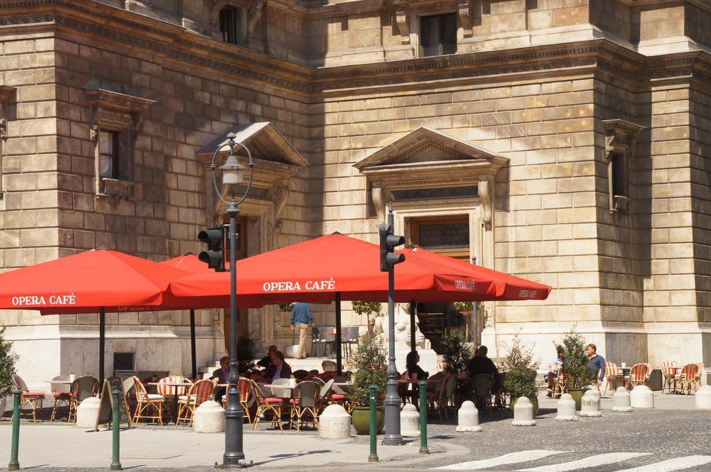 Liszt Ferenc Boutique Apartment Budapest Luaran gambar