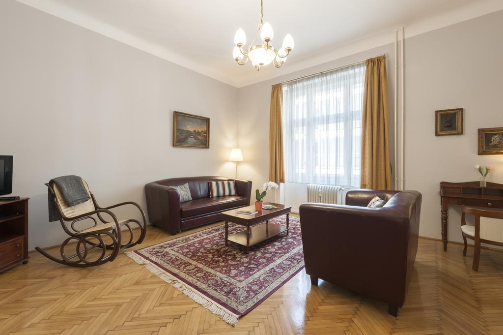 Liszt Ferenc Boutique Apartment Budapest Luaran gambar
